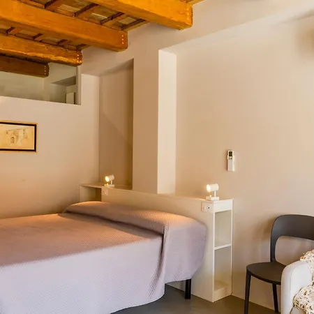 Garden Apartment, Wifi And Private Parking Porto SantʼElpidio