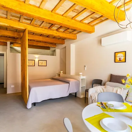 Garden Apartment, Wifi And Private Parking Feriehus Porto SantʼElpidio