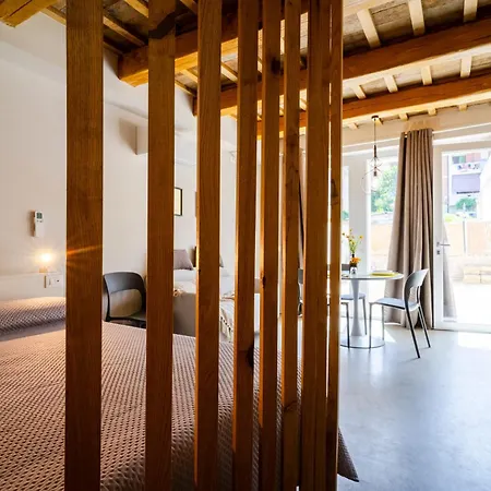 בית נופש Garden Apartment, Wifi And Private Parking *